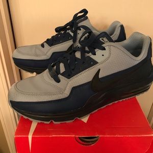 Men’s 11.5 Nike air max LTD 3 prem sneakers